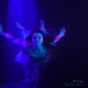 WYNNE MAIAH - Into The Waves